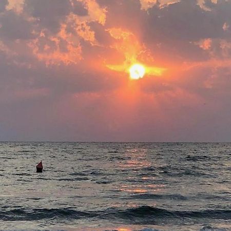 Apartmán Theo Summerland Seaview Mamaia Exteriér fotografie