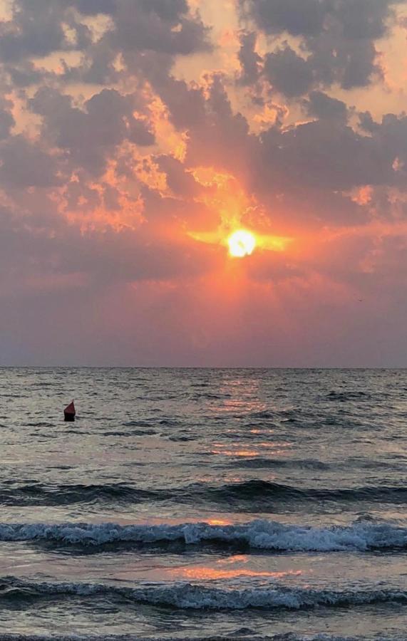 Apartmán Theo Summerland Seaview Mamaia Exteriér fotografie